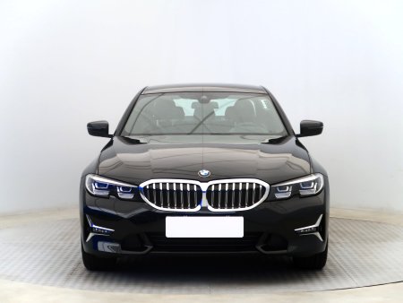 BMW Řada 3, 2020 - pohled č. 2