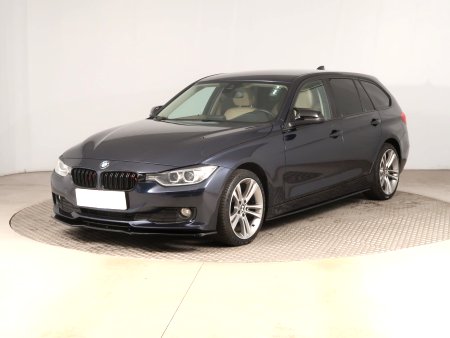 BMW Řada 3, 2013 - pohled č. 3