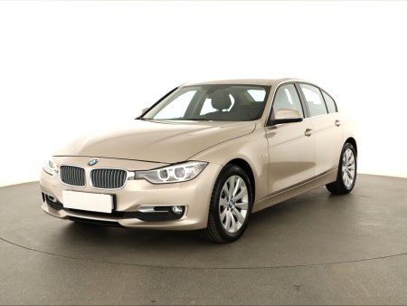 BMW Řada 3, 2014 - pohled č. 3