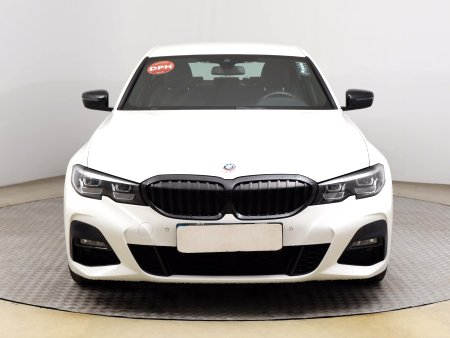 BMW Řada 3, 2022 - pohled č. 2