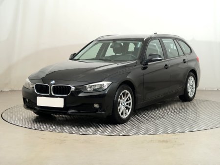 BMW Řada 3, 2013 - pohled č. 3