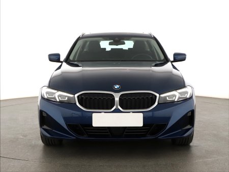 BMW Řada 3, 2023 - pohled č. 2