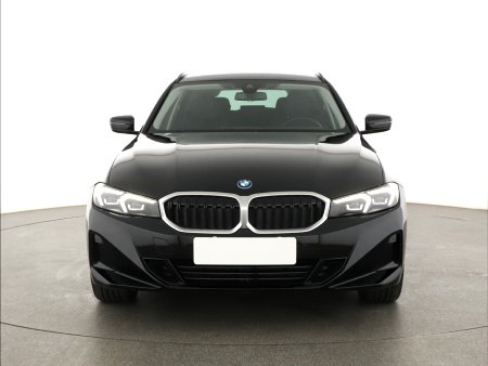 BMW Řada 3, 2024 - pohled č. 2