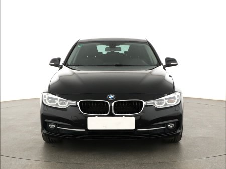 BMW Řada 3, 2017 - pohled č. 2