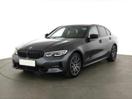BMW Řada 3, 2019 - pohled č. 3