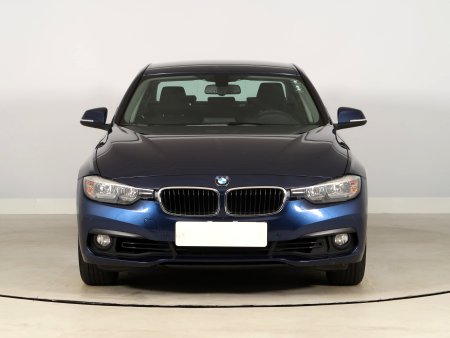 BMW Řada 3, 2016 - pohled č. 2