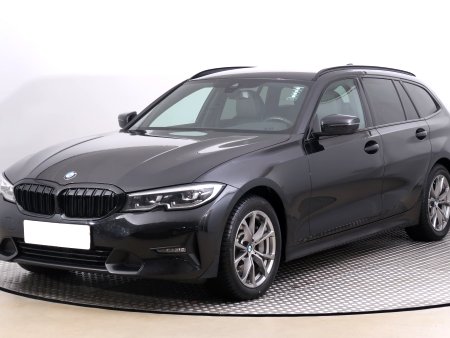 BMW Řada 3, 2021 - pohled č. 3