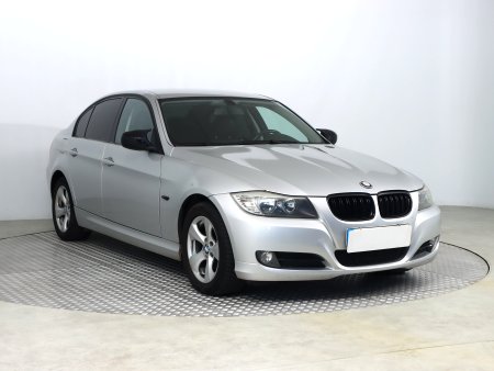 BMW Řada 3, 2009