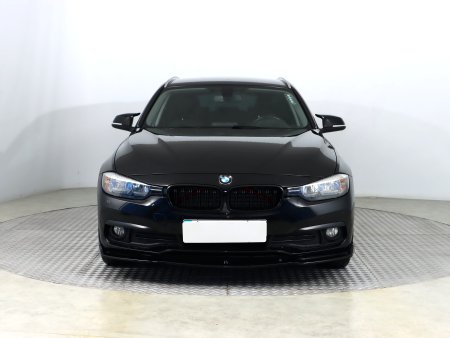 BMW Řada 3, 2017 - pohled č. 2