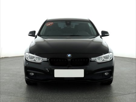 BMW Řada 3, 2017 - pohled č. 2