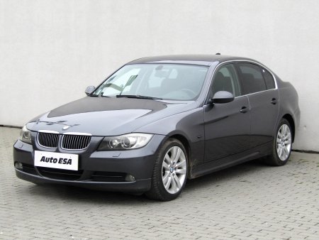 BMW Řada 3, 2007 - pohled č. 3