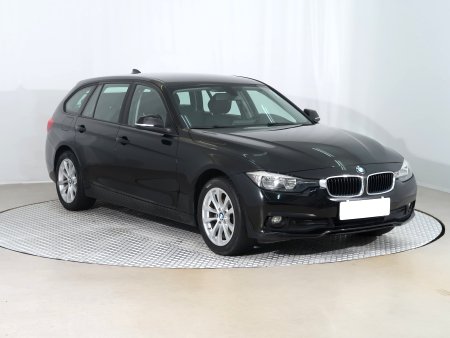 BMW Řada 3, 2015