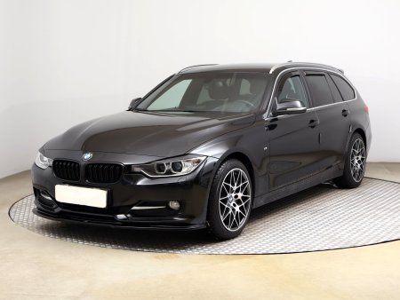 BMW Řada 3, 2013 - pohled č. 3