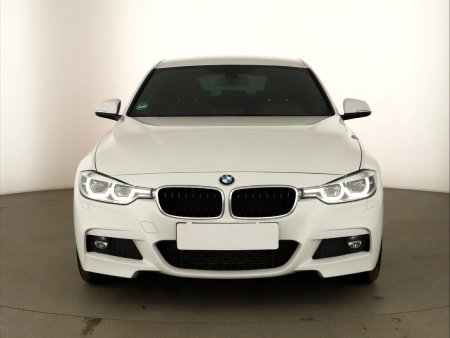 BMW Řada 3, 2017 - pohled č. 2