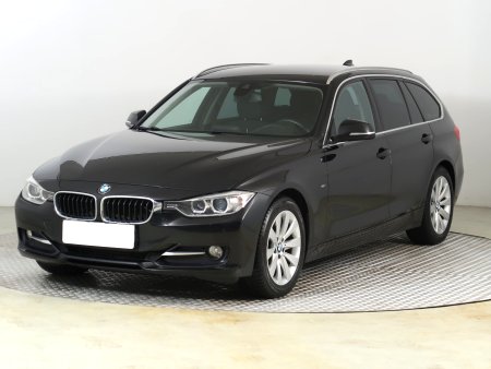 BMW Řada 3, 2013 - pohled č. 3