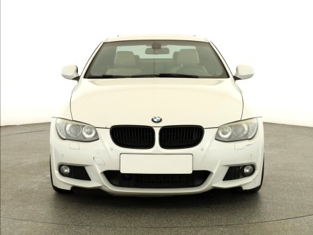 BMW Řada 3, 2013 - pohled č. 2