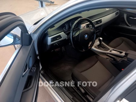 BMW Řada 3, 2006 - pohled č. 3