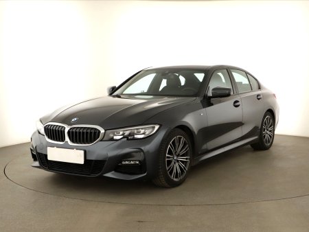 BMW Řada 3, 2019 - pohled č. 3