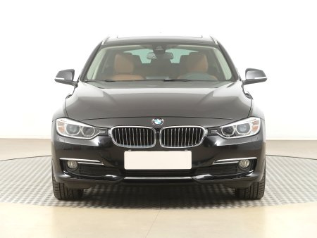 BMW Řada 3, 2015 - pohled č. 2