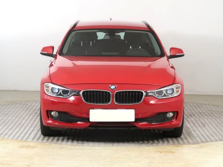 BMW Řada 3, 2014 - pohled č. 2