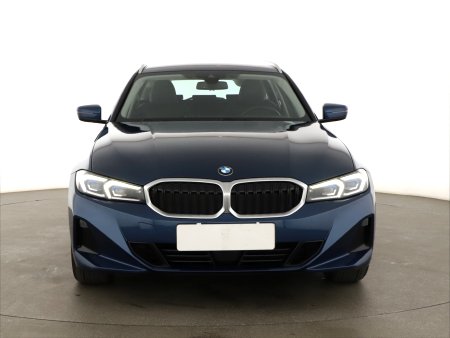 BMW Řada 3, 2023 - pohled č. 2