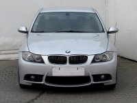 BMW Řada 3, 2008 - pohled č. 2
