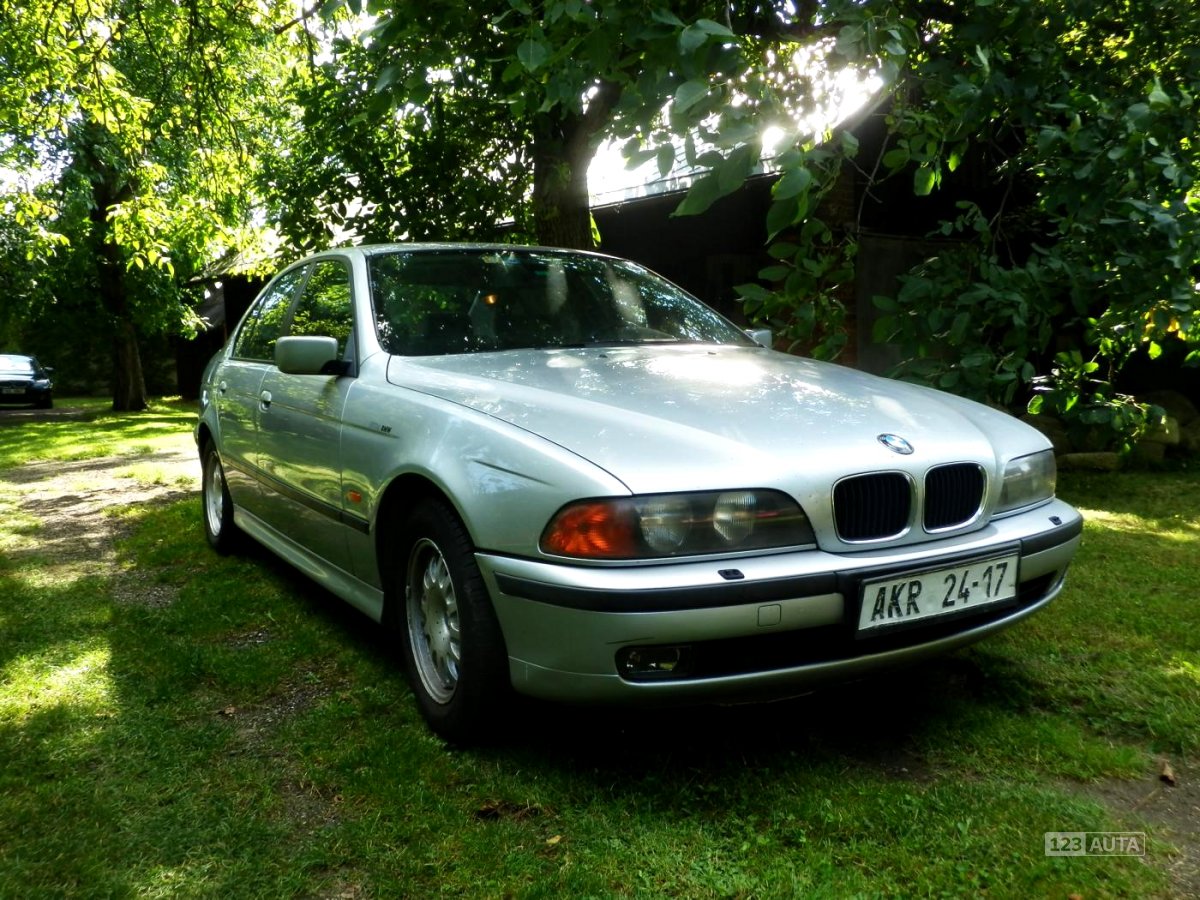 BMW Řada 5, 1997 - celkový pohled