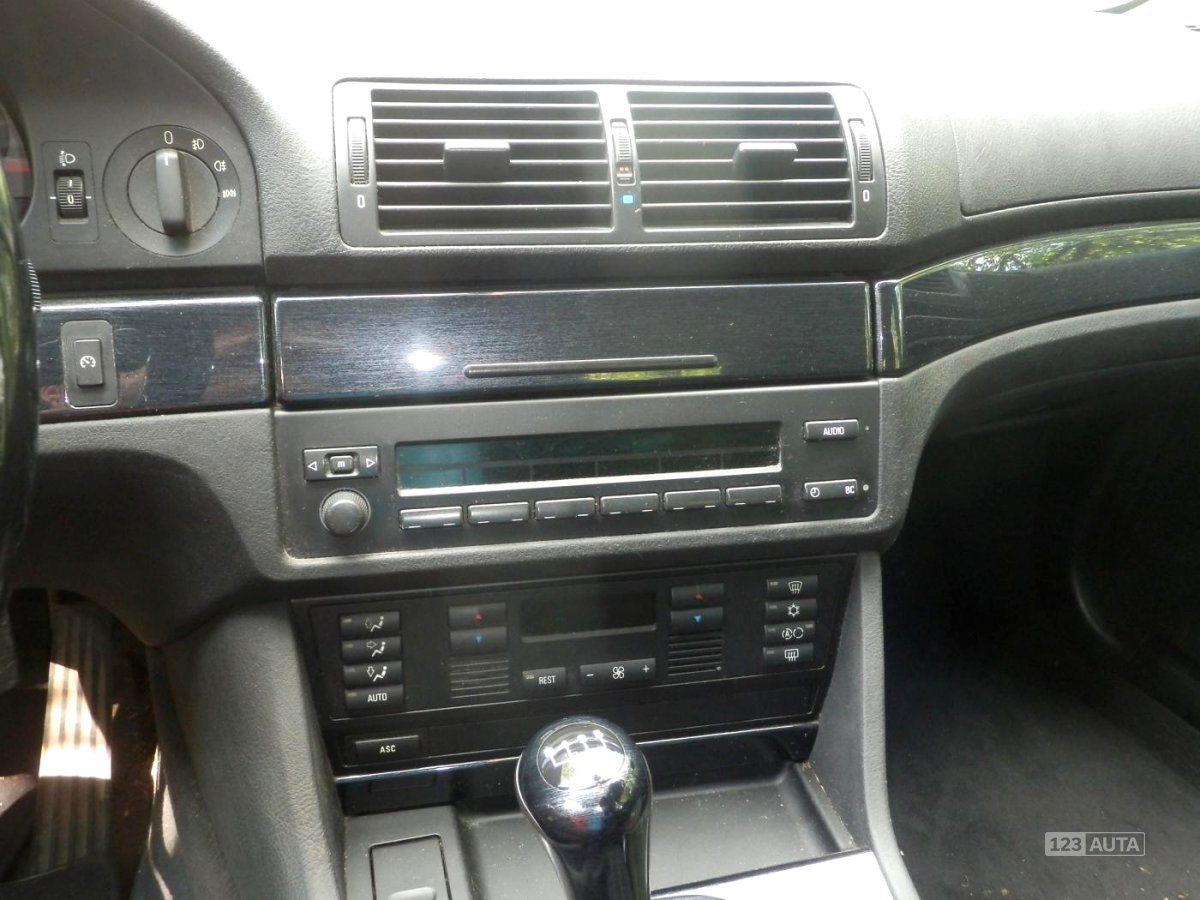 BMW Řada 5, 1997 - pohled č. 9