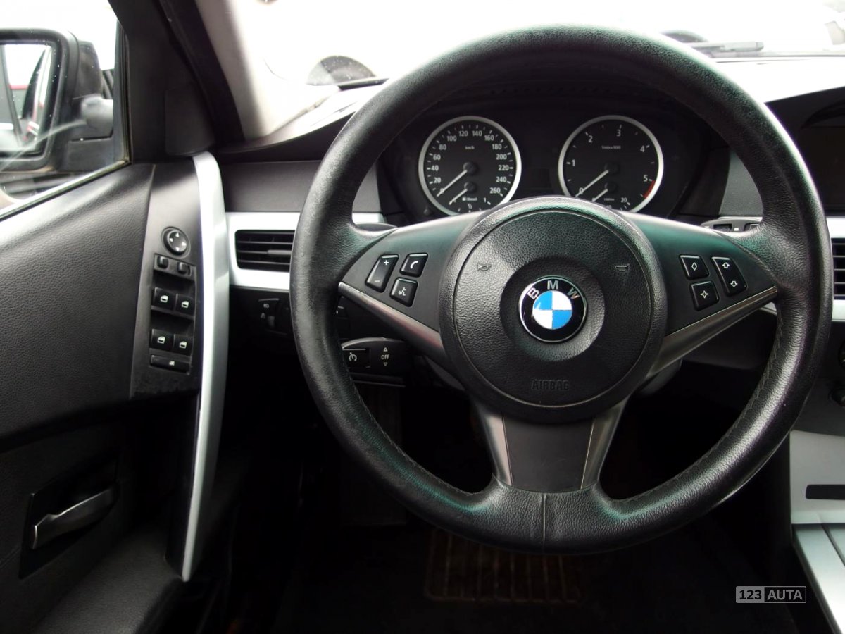 BMW Řada 5, 2005 - pohled č. 12