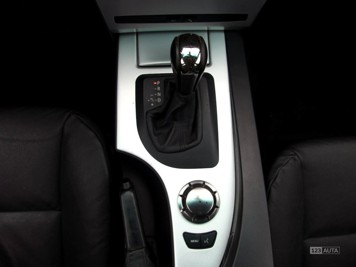 BMW Řada 5, 2005 - pohled č. 13