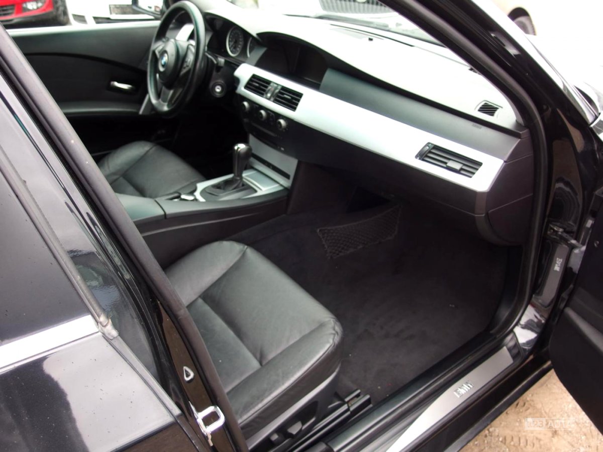 BMW Řada 5, 2005 - pohled č. 15