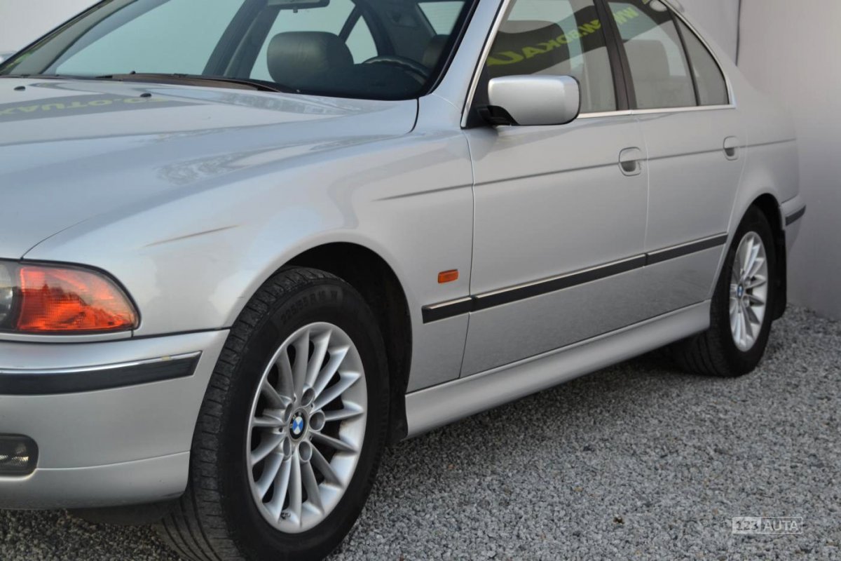 BMW Řada 5, 2000 - pohled č. 11