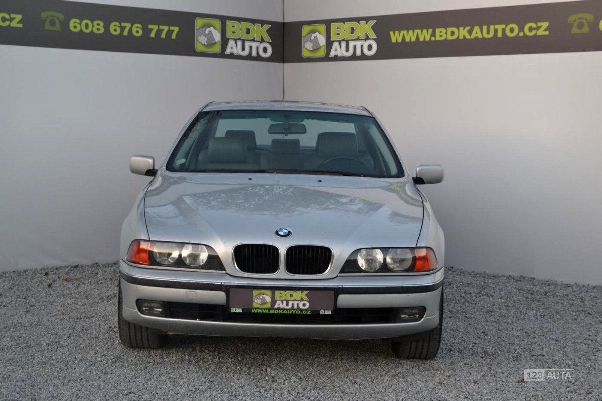BMW Řada 5, 2000 - pohled č. 2