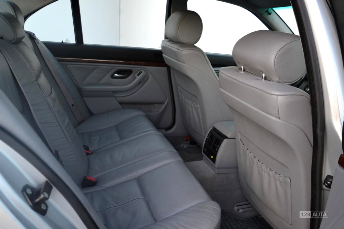 BMW Řada 5, 2000 - pohled č. 25