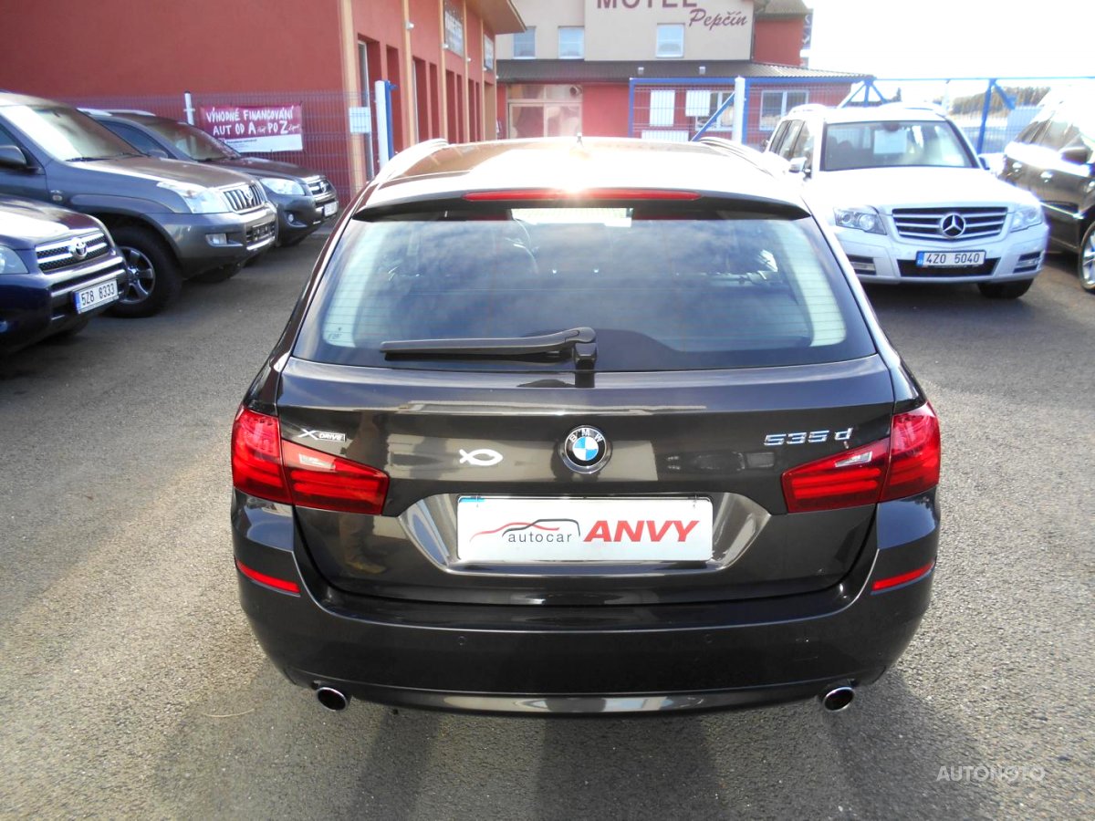 BMW Řada 5, 2015 - pohled č. 5