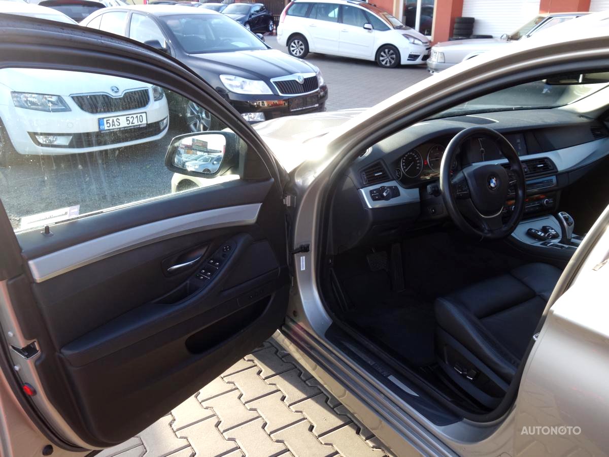 BMW Řada 5, 2010 - pohled č. 9