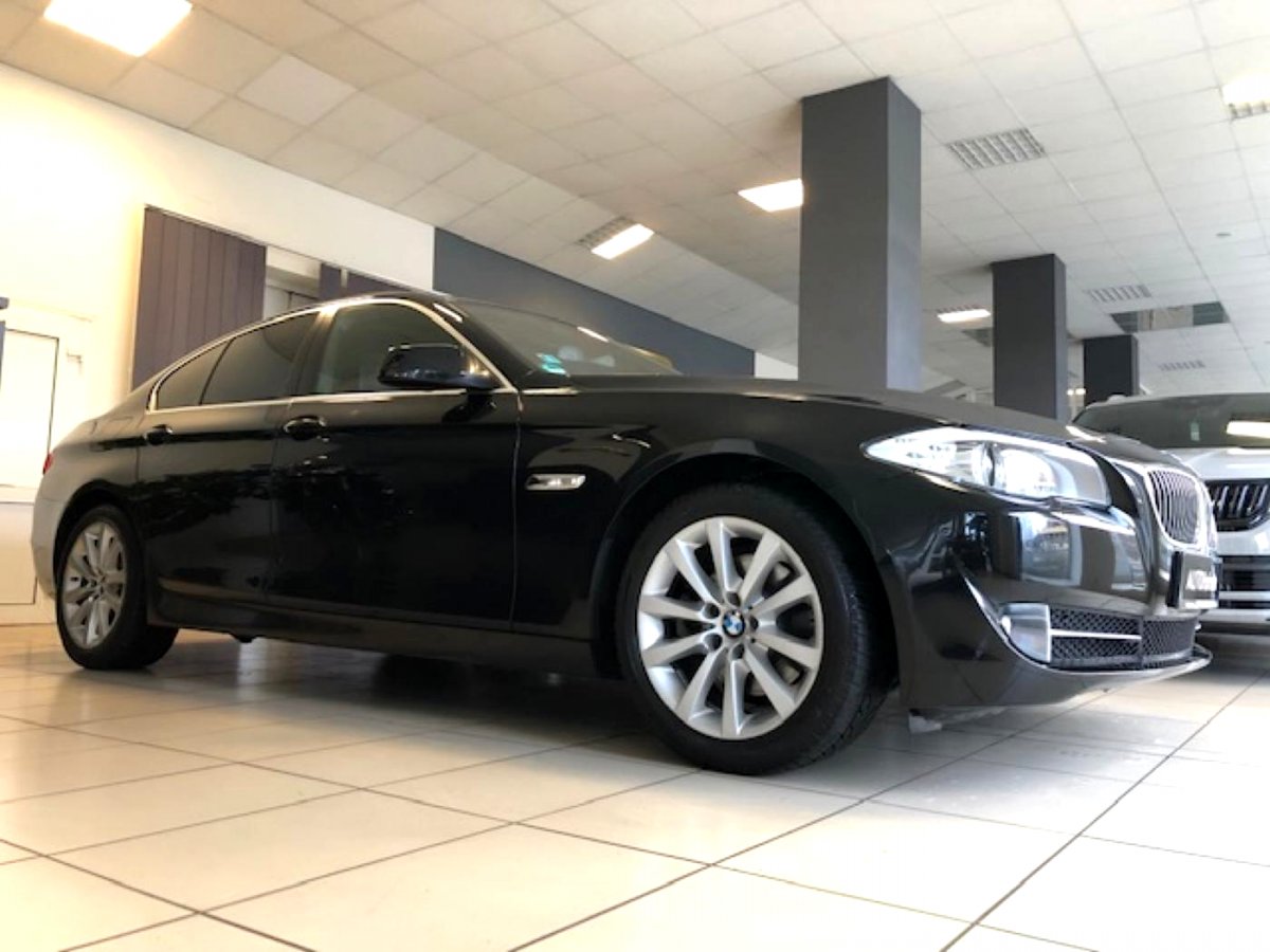 BMW Řada 5, 2011 - pohled č. 2