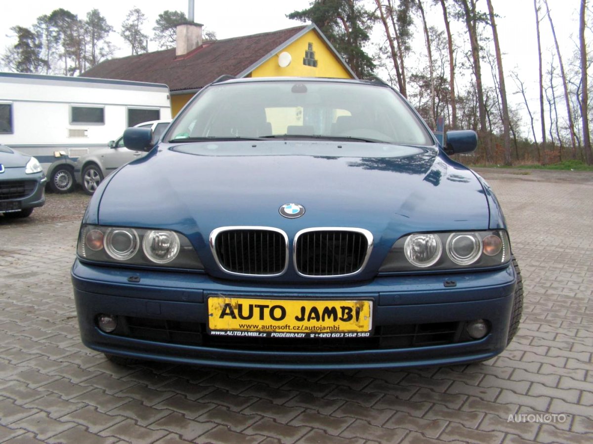 BMW Řada 5, 2001 - pohled č. 2