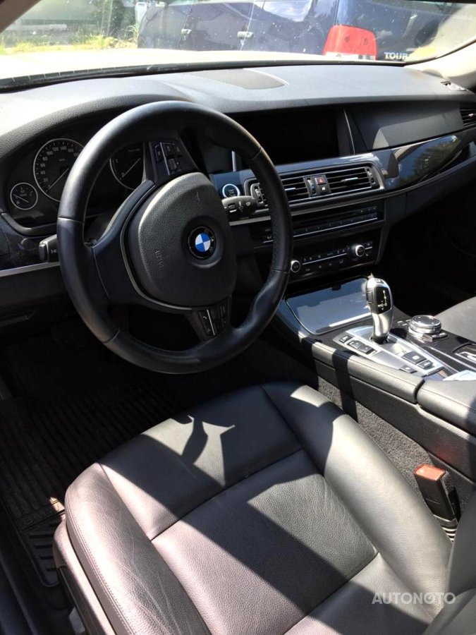 BMW Řada 5, 2015 - pohled č. 2