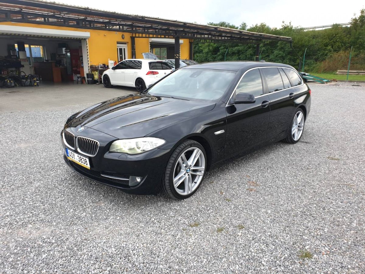 BMW Řada 5, 2011 - pohled č. 2