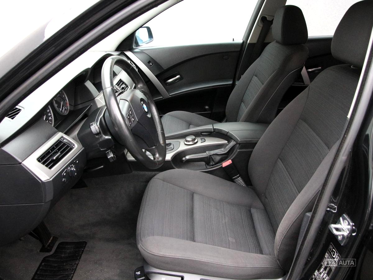 BMW Řada 5, 2006 - pohled č. 14