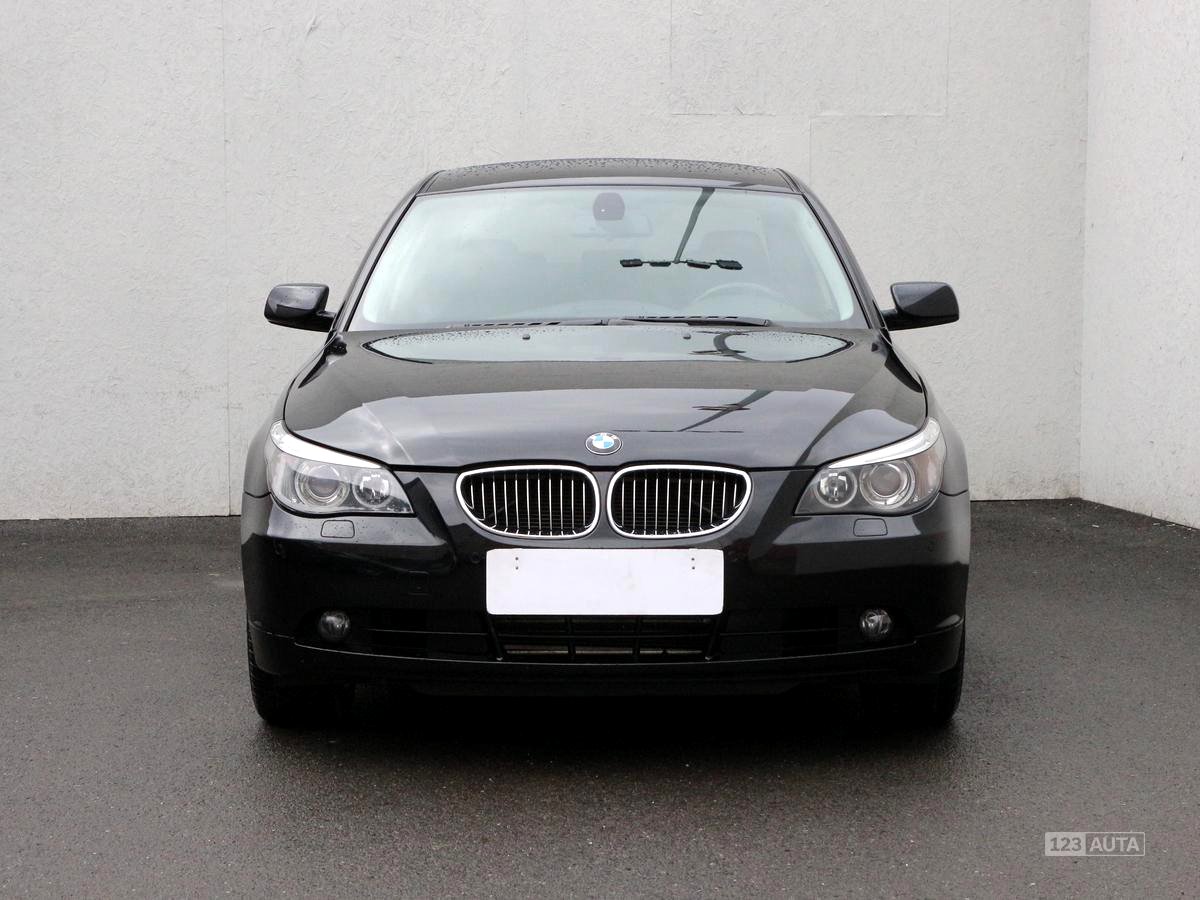 BMW Řada 5, 2006 - pohled č. 2