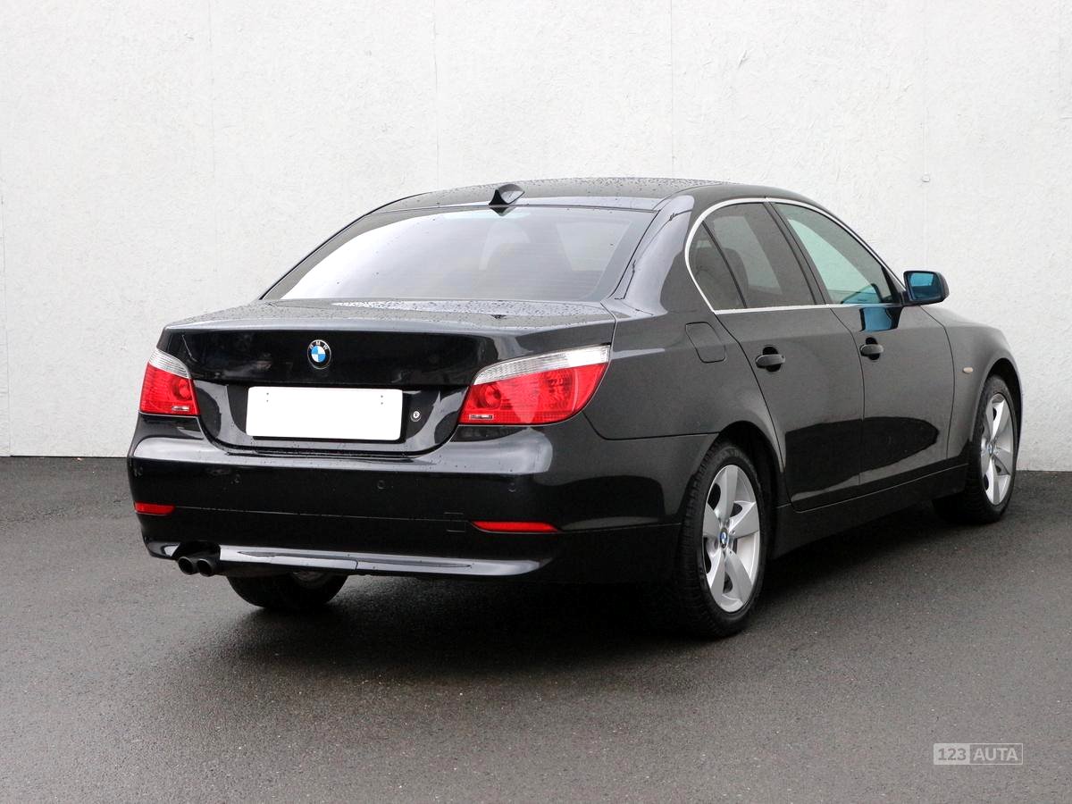 BMW Řada 5, 2006 - pohled č. 5