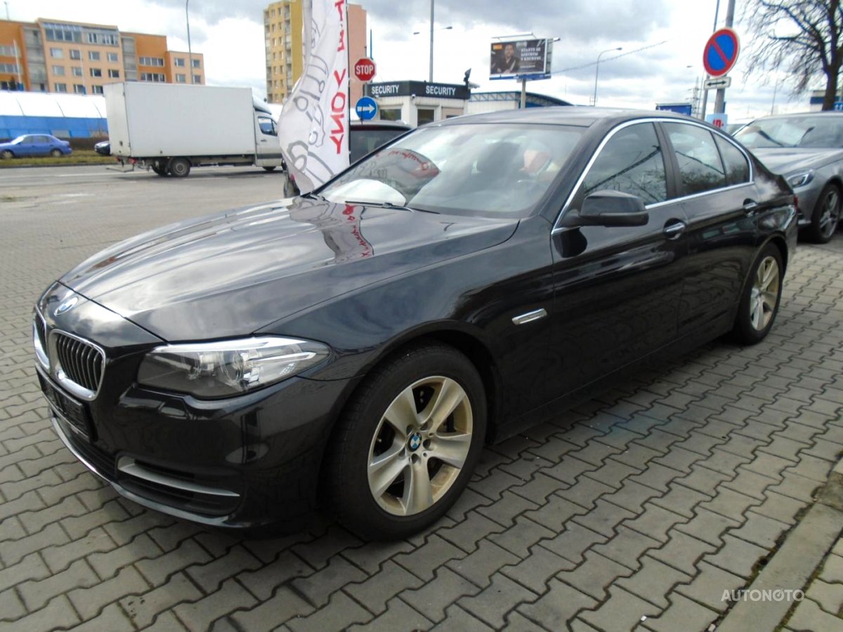 BMW Řada 5, 2016 - pohled č. 2