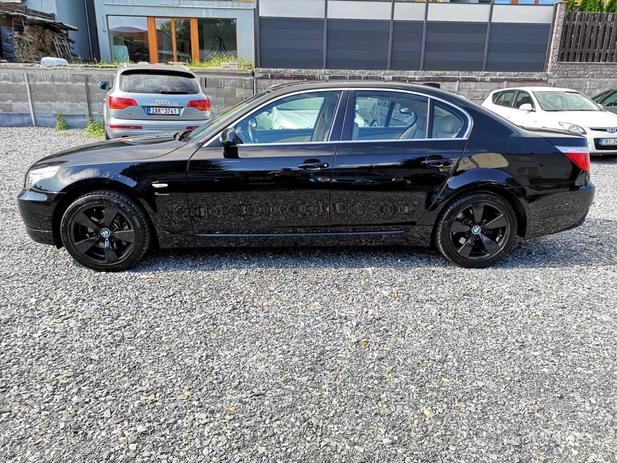 BMW Řada 5, 2008 - pohled č. 2