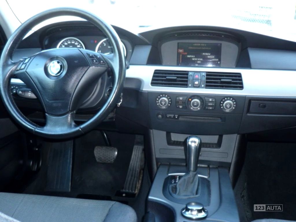 BMW Řada 5, 2004 - pohled č. 14