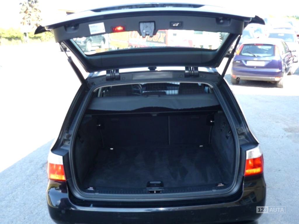 BMW Řada 5, 2004 - pohled č. 15