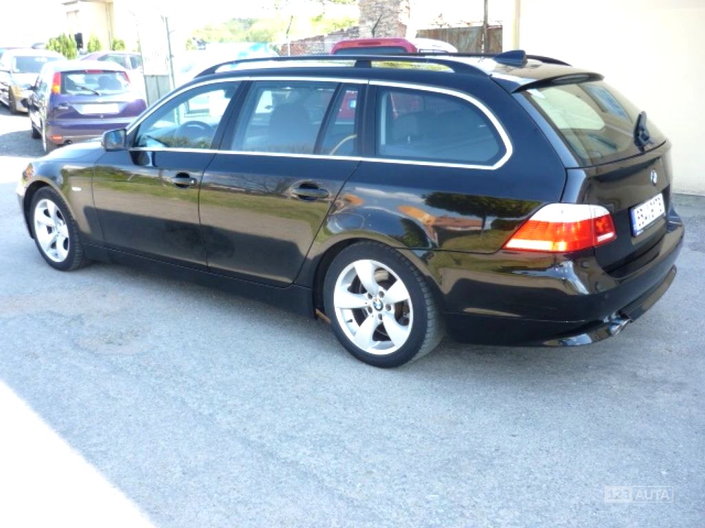 BMW Řada 5, 2004 - pohled č. 4