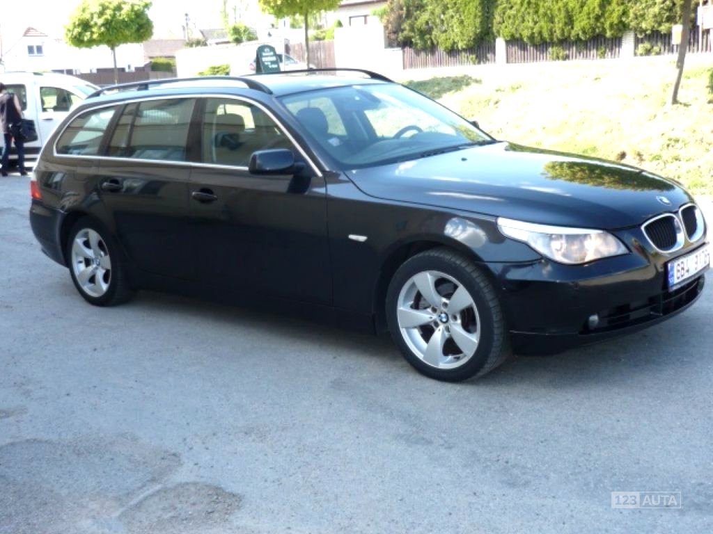 BMW Řada 5, 2004 - pohled č. 7