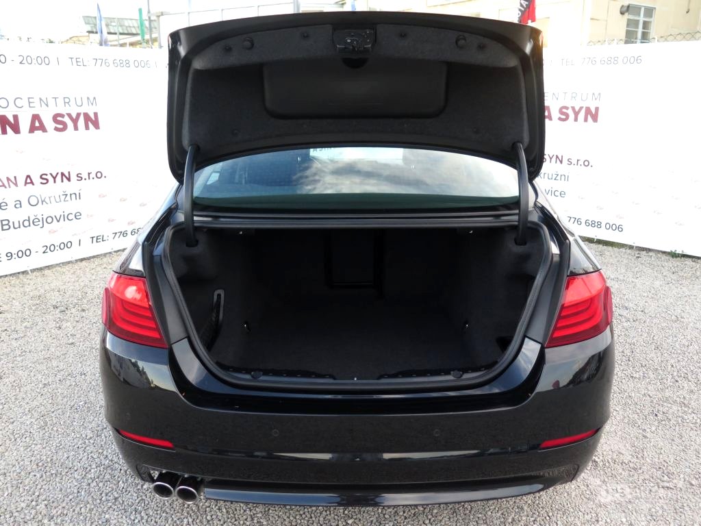 BMW Řada 5, 2012 - pohled č. 13
